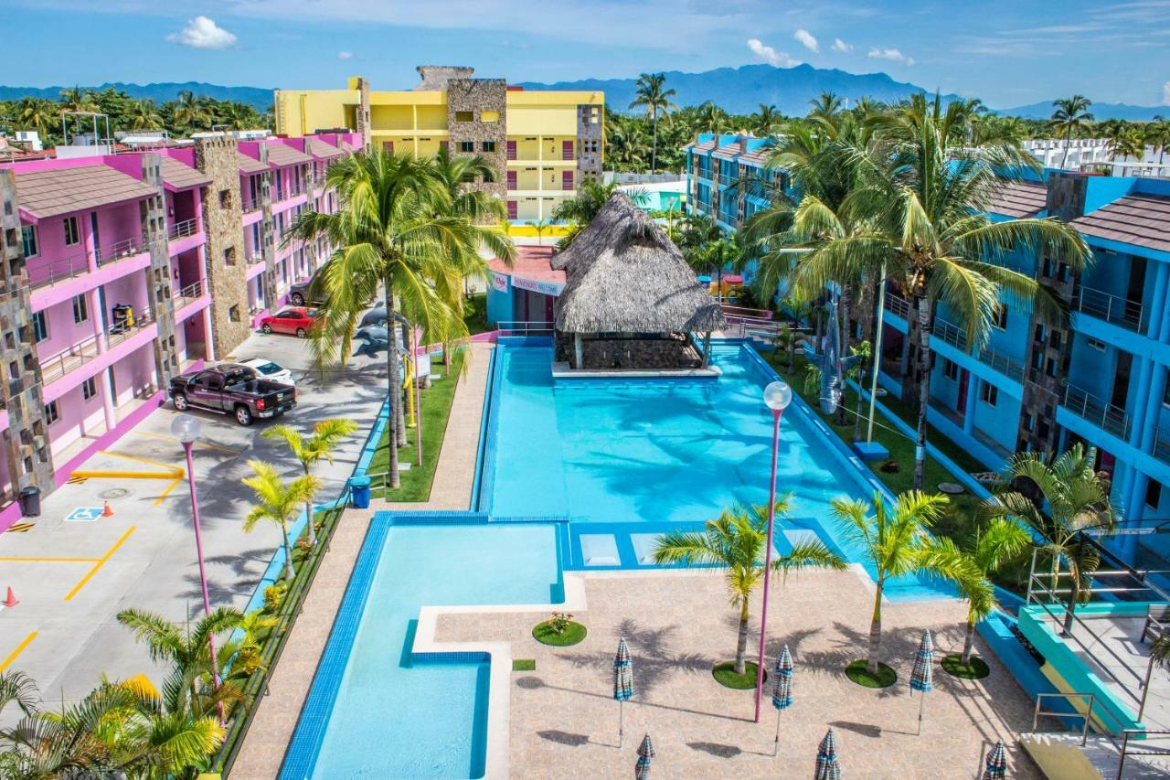 Miami Inn Nuevo Vallarta Εξωτερικό φωτογραφία